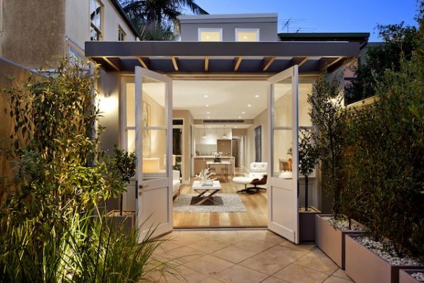 Rush Street, Woollahra